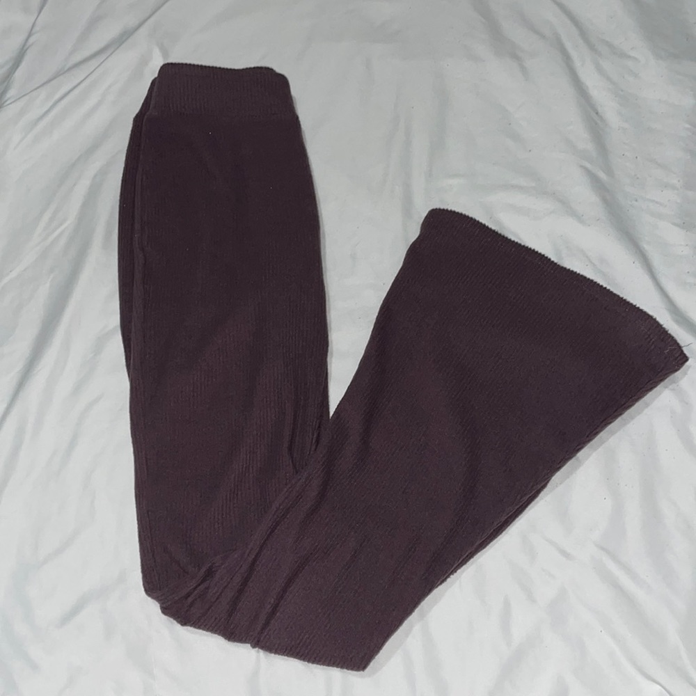 Purple Ribbed Knit Cozy Flare Pants Size Small